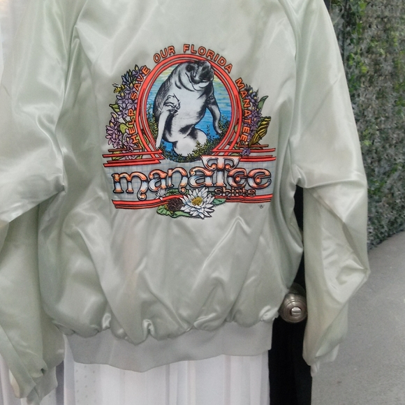 Jacket - Picture 2 of 2